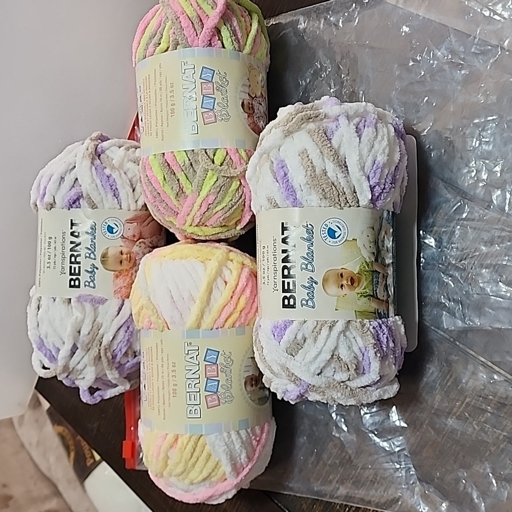 Baby blanket yarn